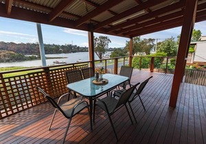 Waterside Unit 7 Mallacoota