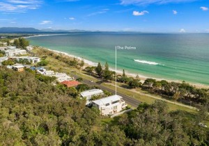 Waterview Beachside Apartment - Palms 2