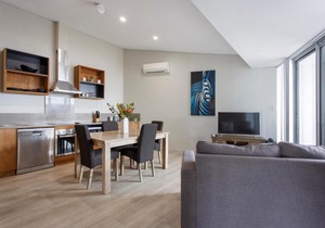 Waverley apartment C-one bedroom wifi available