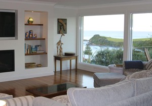Whale Watch for Four Gerringong