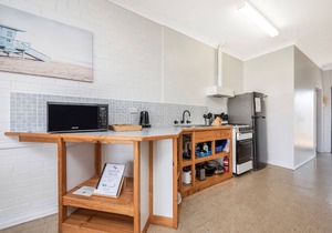 Windsurfer Beach Chalet - 3
