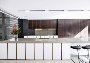 World class in Tamarama Beach with expansive views