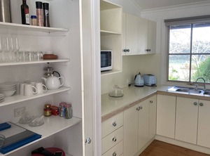 Cottage | Drummond North