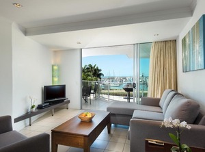 Marina Shores | Airlie Beach