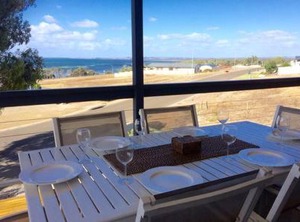 Bayview Beach | Kingscote