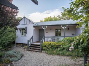 Briar Cottages | Stanthorpe