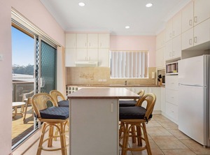 Debra Court | Forster