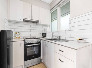 Domi Rentals The Carlisle | Balaclava