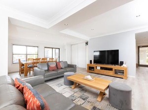 Elouera | Forster