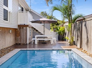 Hume Street Golden Beach | Golden Beach