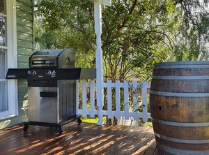 Hunter Valley Cottage Cadair | Rosebrook