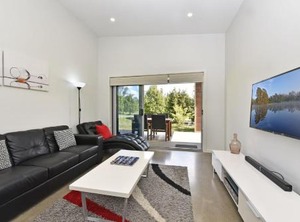 Ironbark Villa | Pokolbin