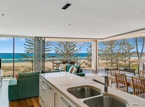 Kirra Wave | Bilinga