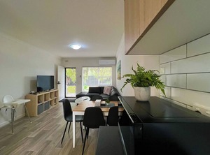 Worker Self Contained | Campbelltown