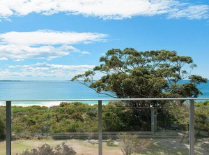 Luskin Lodge | Nelson Bay