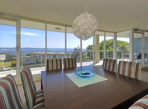 Oasis Laman Street | Nelson Bay
