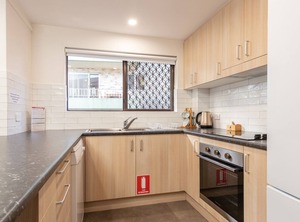 Renas Court | Forster