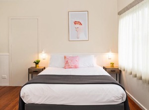 Pacific Motel | Forster