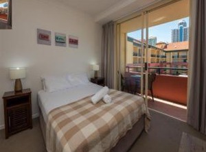 Island Resort | Surfers Paradise