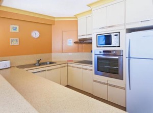 Pelican Sands Beach Resort | Tugun