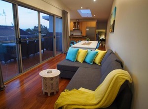 Government Road | Nelson Bay