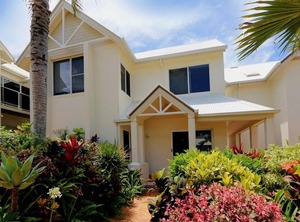 Royle Palms Beach | Bargara