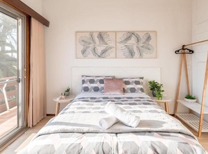 Waterfront Beach Retreat | Sans Souci