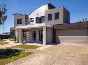 Seachange Escape Leonards | St Leonards