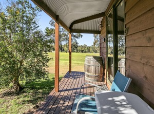 Self Country Cottage Set Acres | North Rothbury