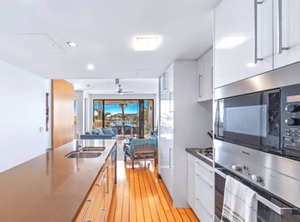 Boathouse | Airlie Beach