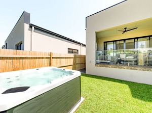 Summerland Diamond Beach | Diamond Beach