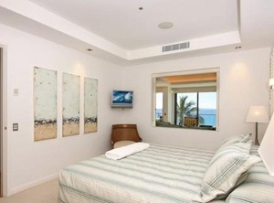 Breakers | Noosa Heads