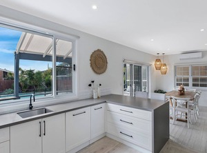 Waterview Beach | Shelly Beach