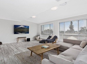 Waterview Beach | Shelly Beach
