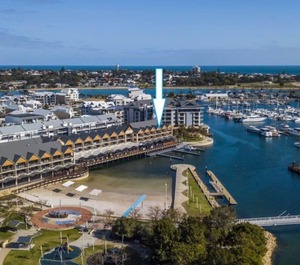 Dolphin Quay 