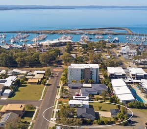 Urangan Harbour Bungalow 