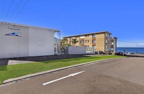 The Entrance Apartment | 100 m² Apartment ∙ 1 bedroom ∙ 4 guests