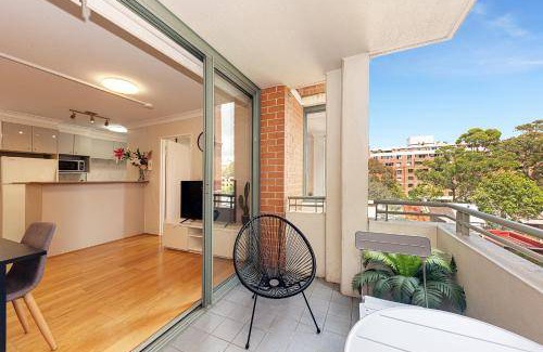 Darling Harbour Apartment | 100 m² Apartment ∙ 2 bedrooms ∙ 4 guests