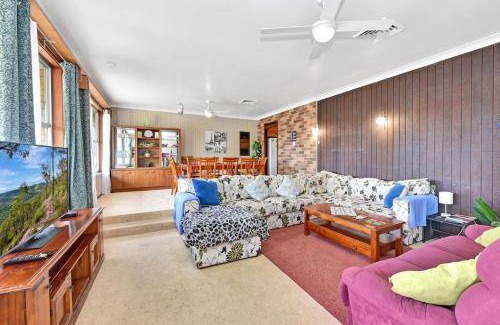 Cessnock Apartment | 100 m² Apartment ∙ 3 bedrooms ∙ 8 guests