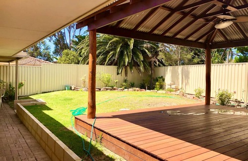 Halls Head Apartment | 100 m² Apartment ∙ 3 bedrooms ∙ 6 guests