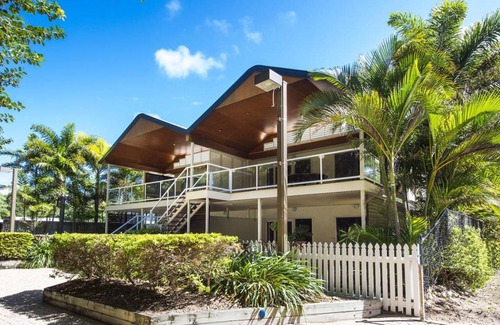 Picnic Bay Apartment | 100 m² Apartment ∙ 2 bedrooms ∙ 6 guests