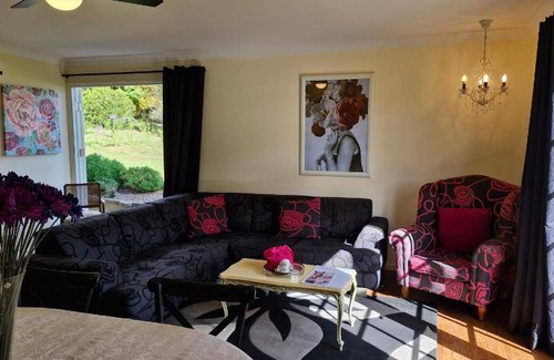 Greenmount Bed & Breakfast | 100 m² Bed and breakfast ∙ 2 bedrooms ∙ 5 guests