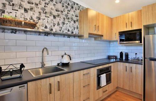 Vincentia House | 100 m² House ∙ 1 bedroom ∙ 4 guests