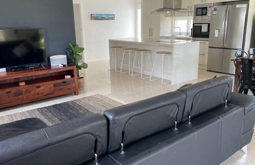 Anna Bay House | 100 m² House ∙ 2 bedrooms ∙ 4 guests
