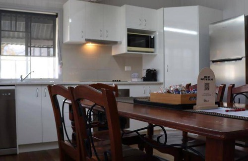 Stanthorpe House | 100 m² House ∙ 3 bedrooms ∙ 6 guests