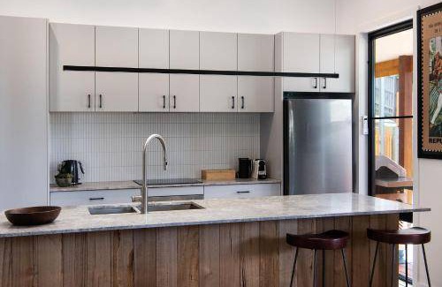 Hepburn House | 100 m² House ∙ 3 bedrooms ∙ 6 guests
