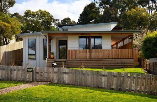 Hepburn House | 100 m² House ∙ 3 bedrooms ∙ 6 guests