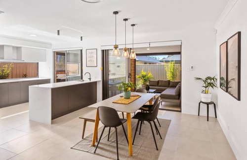 Dunsborough House | 100 m² House ∙ 4 bedrooms ∙ 7 guests