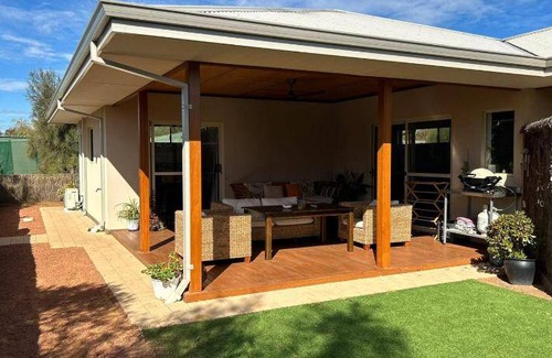 Kalbarri Villa | 100 m² Villa ∙ 1 bedroom ∙ 4 guests