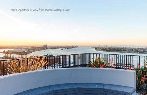 Newcastle Apartment | 104 m² Apartment ∙ 2 bedrooms ∙ 4 guests
